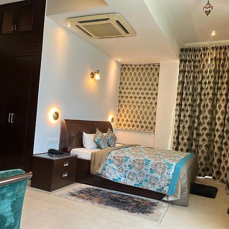 Treehouse Narmade A Riverfront Resort & Spa Narmadapuram Hoshangabad Esterno foto